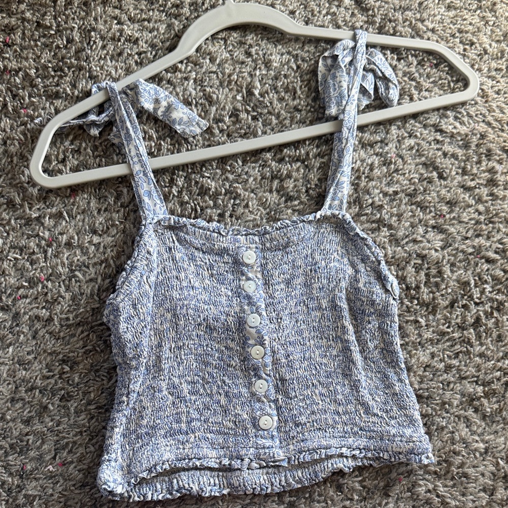 Women’s Blue Tie-Shoulder Smocked Button-Front Tank Top